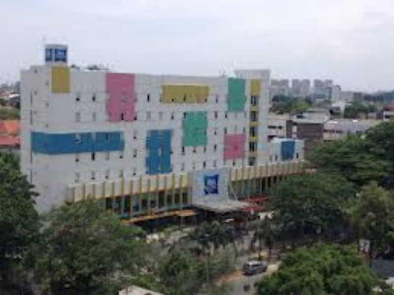 Ibis Budget Jakarta Cikini Exterior foto